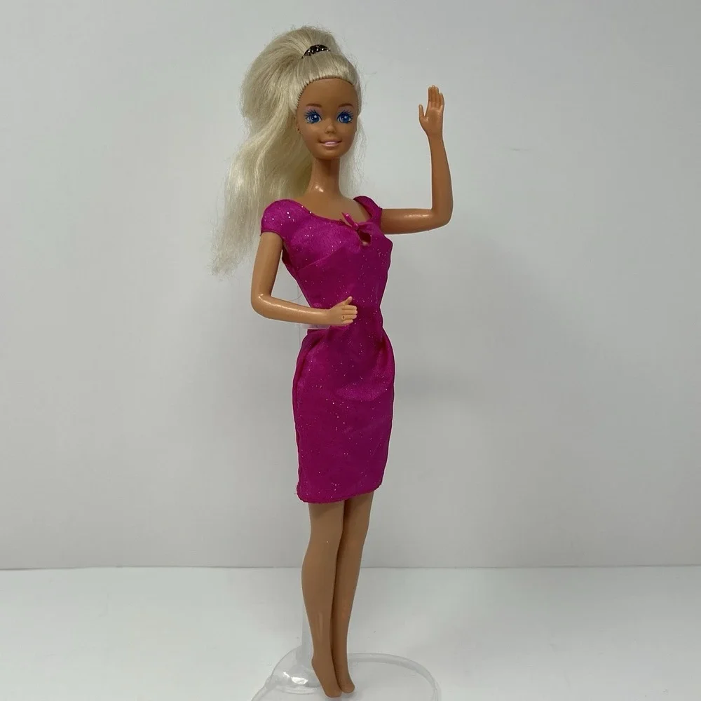 Barbie Fashionista Doll Edition‎ 1966 Blonde Hair Collectible OOAK in pink dress